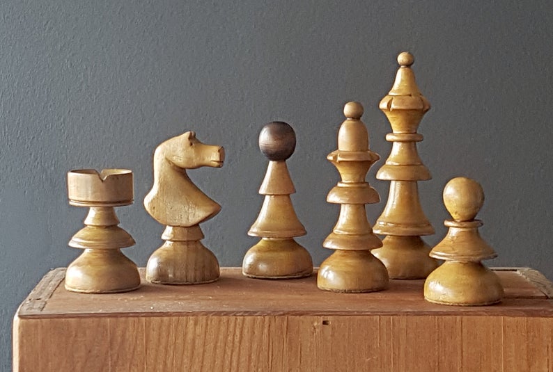 Buy Reproduced Antique Series Austrian Coffee House Old Vienna Chess Pieces  in Dyed Box Wood