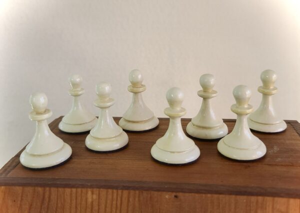 The Monochrome Set: Soviet ‘Mordovian Style’ Gulag Chessmen, c.1955 - Image 8