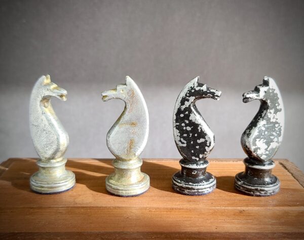 *SOLD* Alluminati: Unique ‘Tsarist Style’ Aluminium/Metal Chessmen, Soviet, c.1955 - Image 5