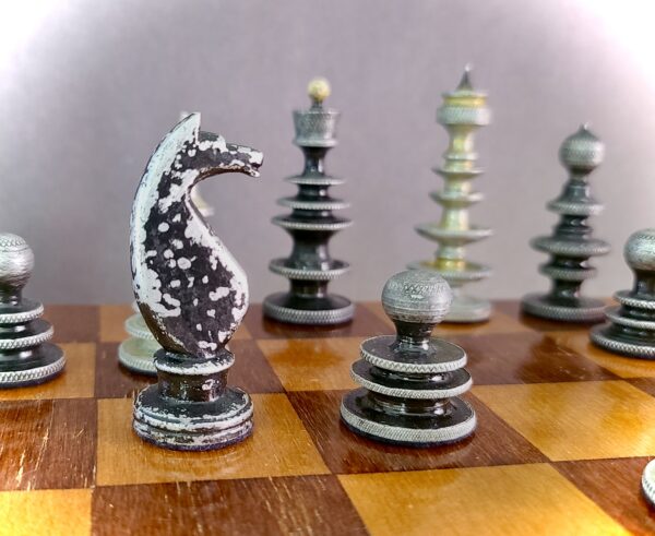 *SOLD* Alluminati: Unique ‘Tsarist Style’ Aluminium/Metal Chessmen, Soviet, c.1955 - Image 14