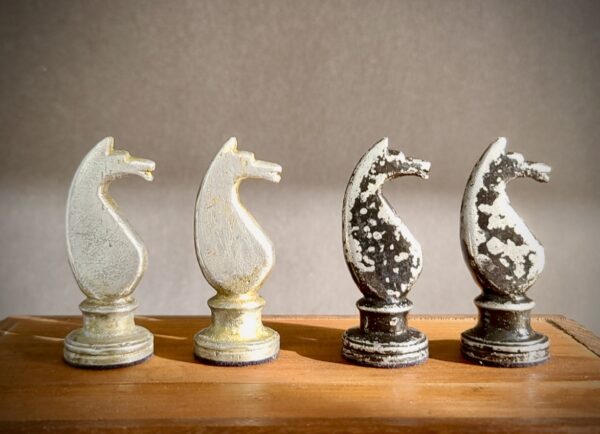 *SOLD* Alluminati: Unique ‘Tsarist Style’ Aluminium/Metal Chessmen, Soviet, c.1955 - Image 6